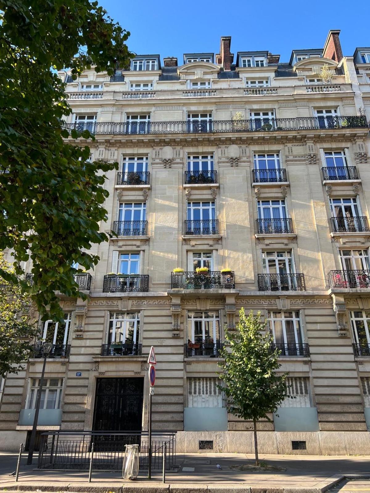 Un Studio Cosy Au Coeur De Paris 17 Batignolles , Monceau Экстерьер фото